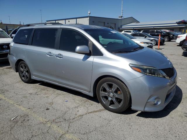 Vin: 5tdxz3dc8hs864202, lot: 57649725, toyota sienna se 20174