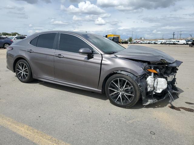 Vin: 4t1g11ak8nu661806, lot: 55346445, toyota camry se 20224