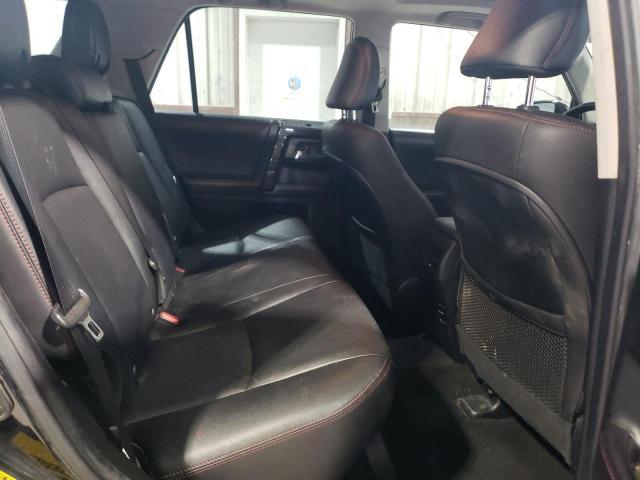 2018 TOYOTA 4RUNNER SR - JTEBU5JR7J5536435