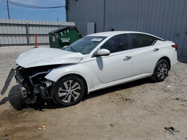 NISSAN ALTIMA S