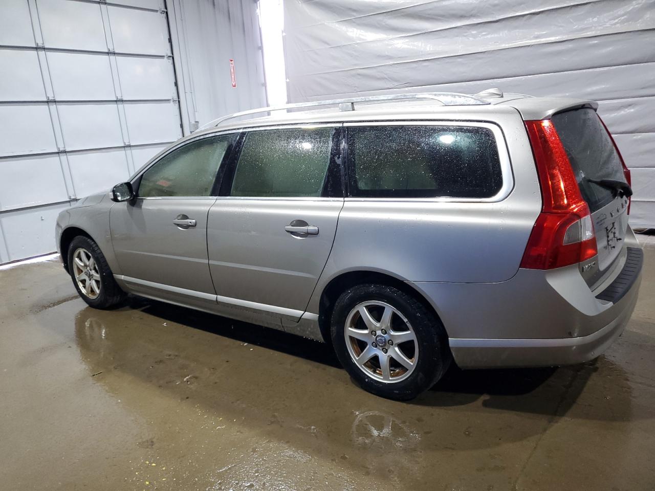Lot #3208264456 2008 VOLVO V70 3.2