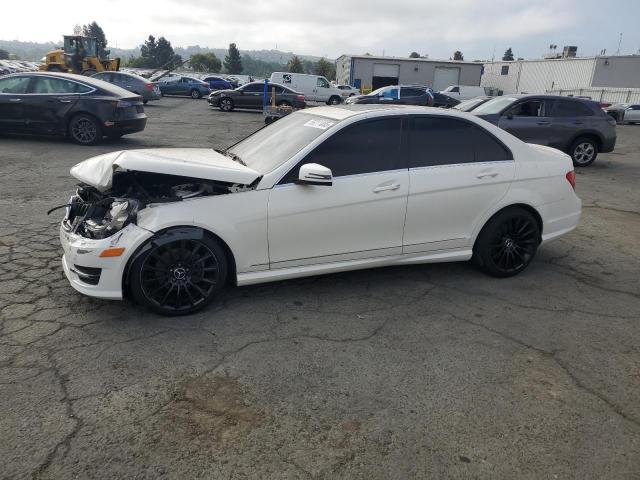 MERCEDES-BENZ C 250