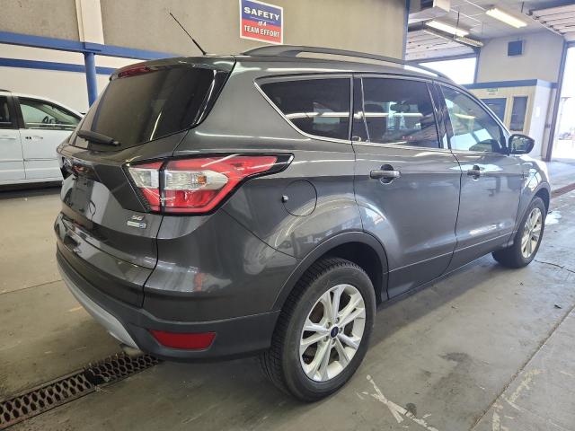 Vin: 1fmcu9gd0juc61682, lot: 59105625, ford escape se 20183