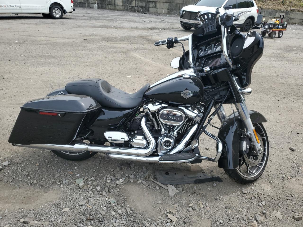  Salvage Harley-Davidson Flhxs