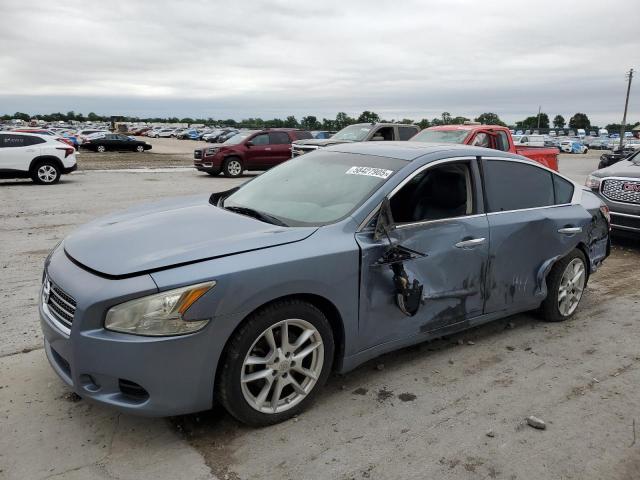 NISSAN MAXIMA S