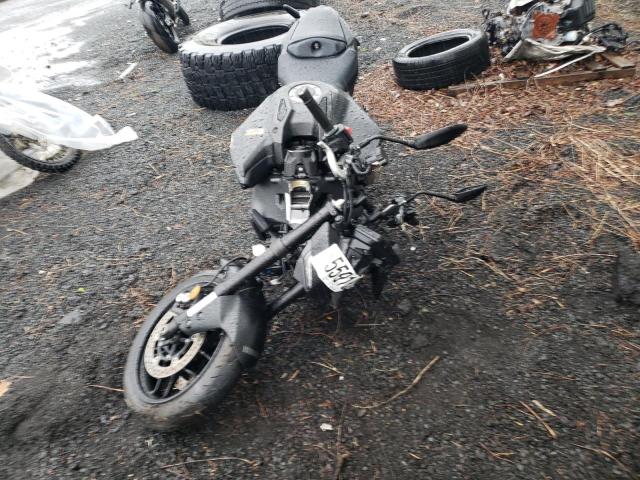 YAMAHA MT09 2024 gray  gas JYARN94E2RA001866 photo #3