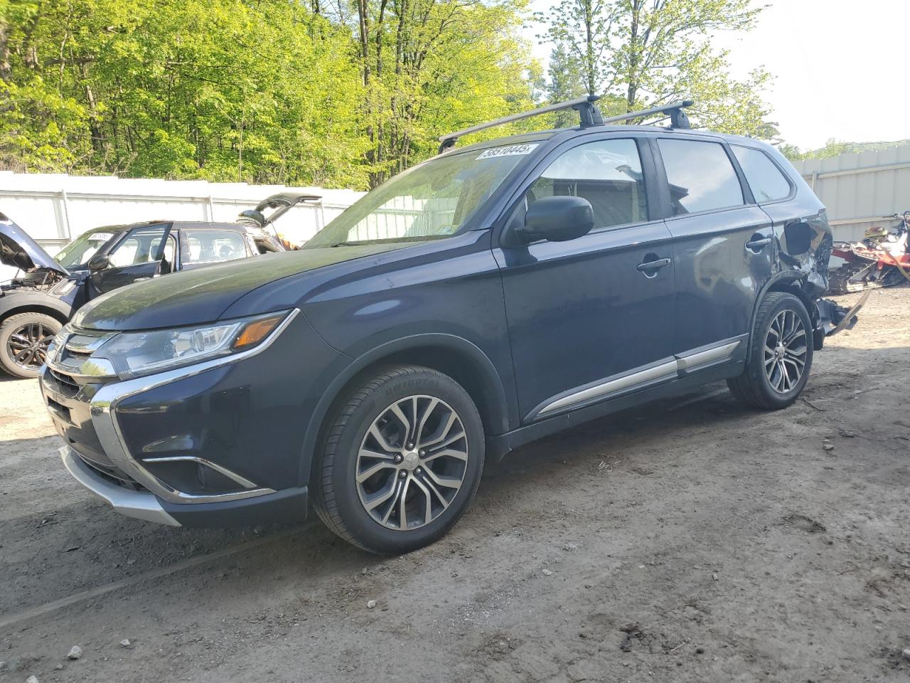 MITSUBISHI OUTLANDER ES