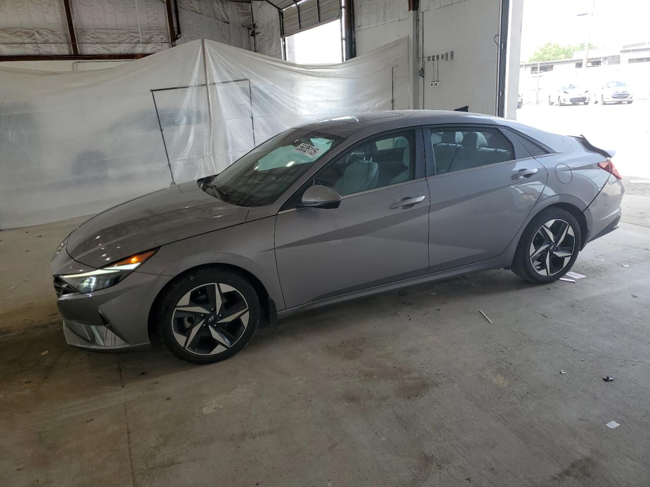 HYUNDAI ELANTRA LIMITED