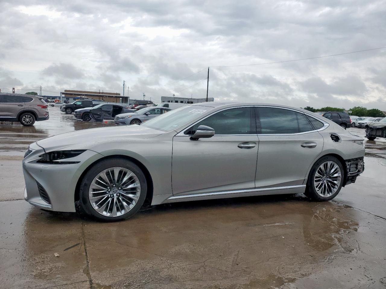 LEXUS LS 500