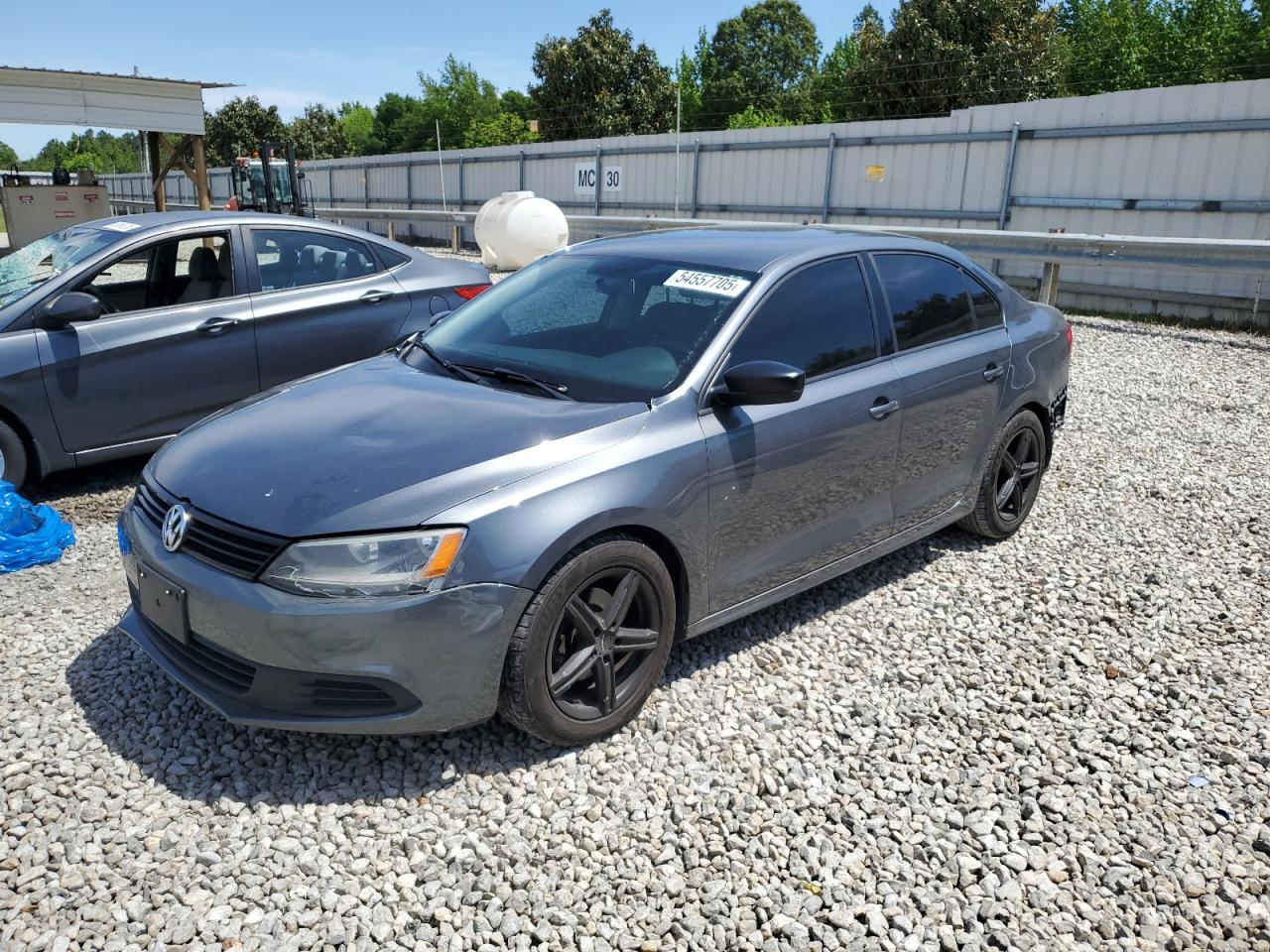 VOLKSWAGEN JETTA BASE