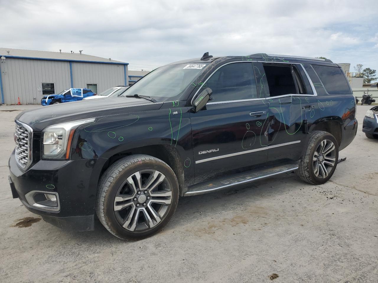 GMC YUKON DENALI