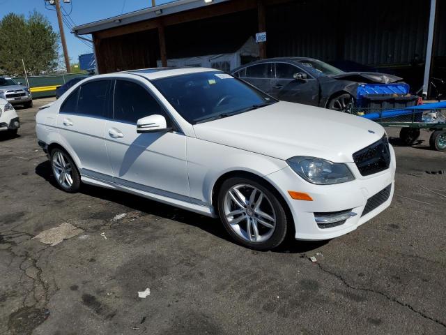 Vin: wddgf8abxer310211, lot: 55283315, mercedes-benz c-class 300 4matic 20144