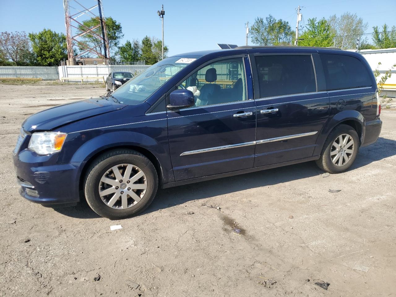 CHRYSLER TOWN & COUNTRY TOURING