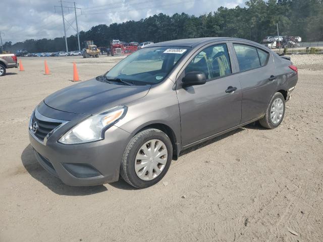 NISSAN VERSA S