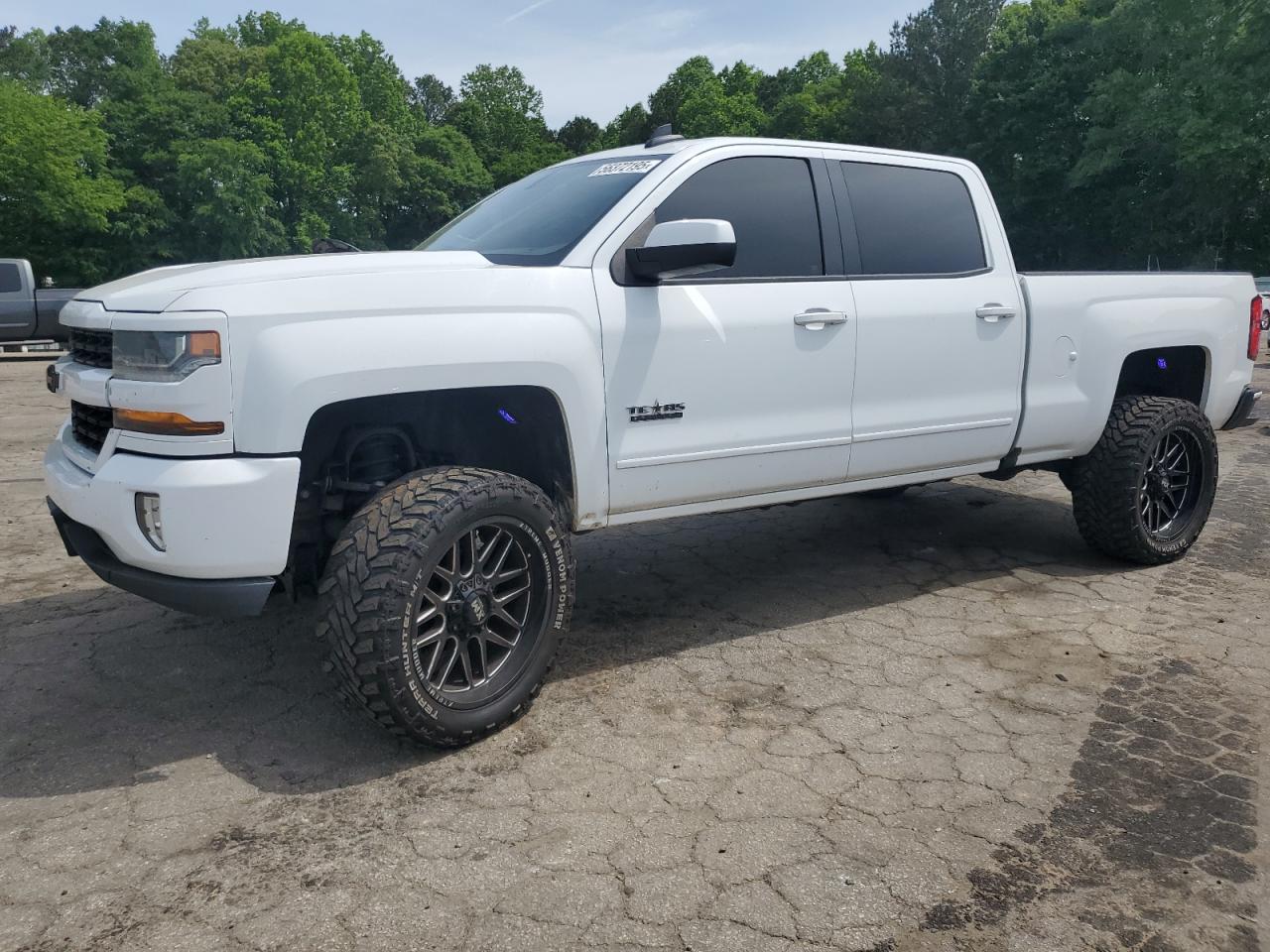 CHEVROLET SILVERADO C1500 LT