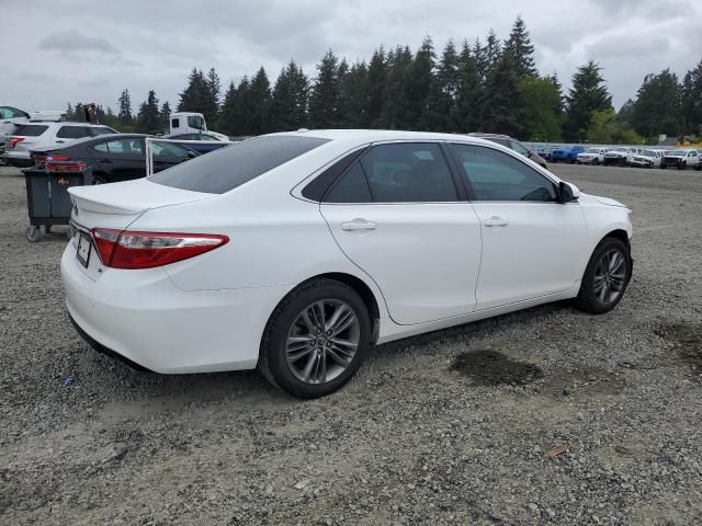 Vin: 4t1bf1fkxhu297350, lot: 57182475, toyota camry le 20173