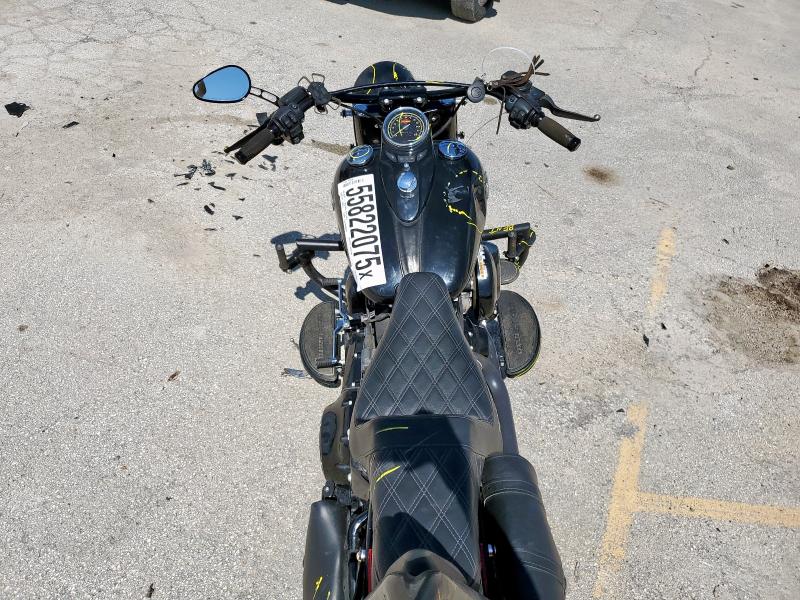 2017 HARLEY-DAVIDSON FLSS 1HD1JS911HB029563