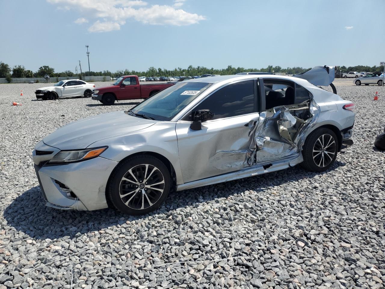 TOYOTA CAMRY L