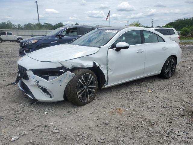 MERCEDES-BENZ CLA 250 4M