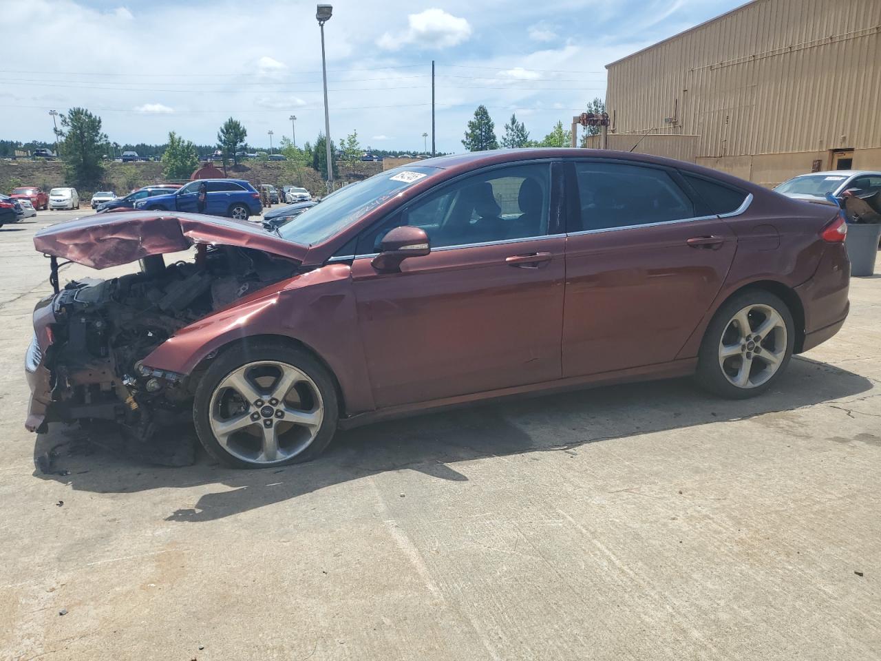 FORD FUSION SE