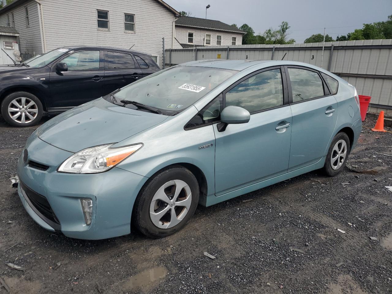 TOYOTA PRIUS