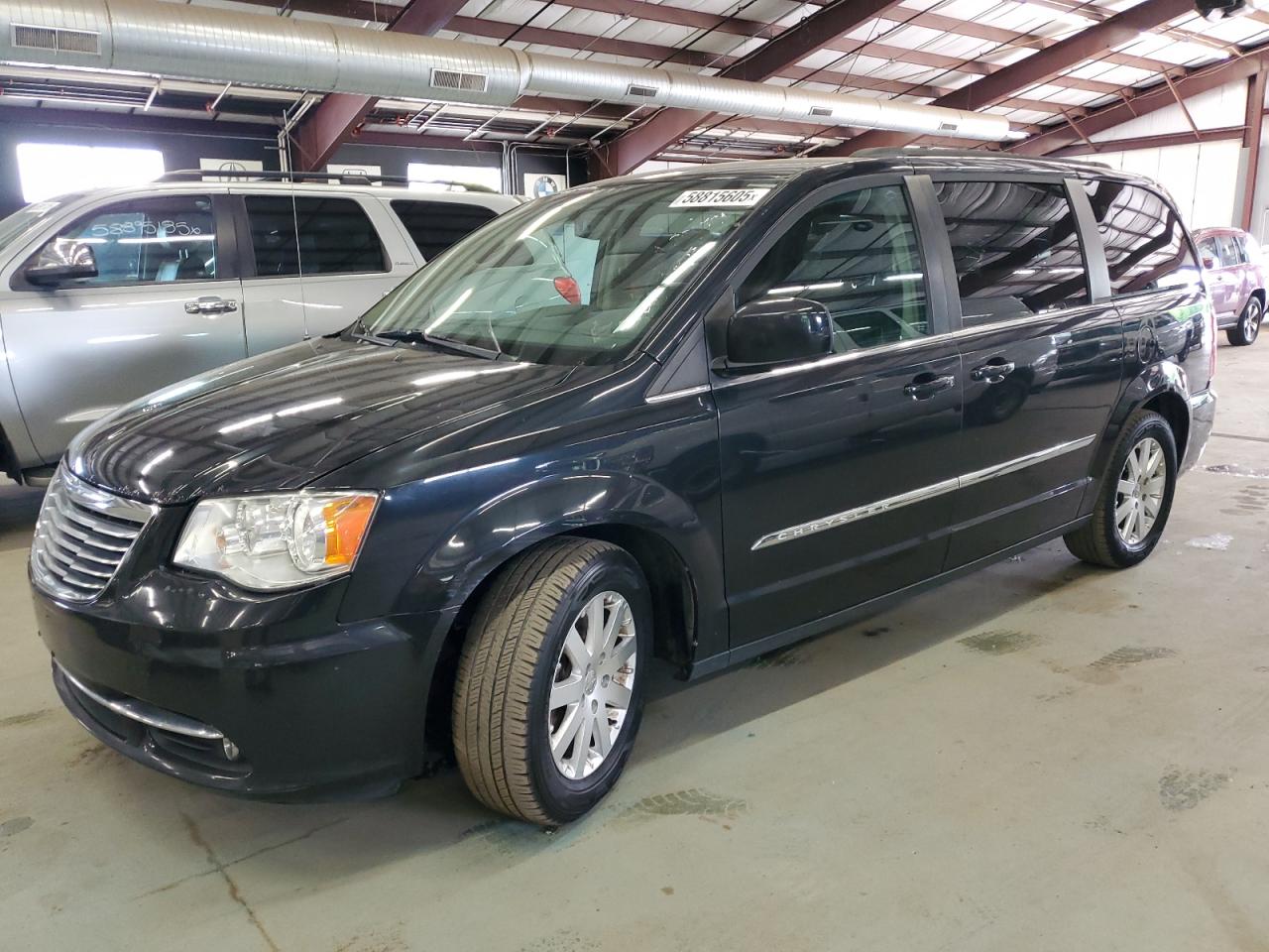 CHRYSLER TOWN & COUNTRY TOURING