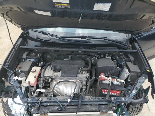 2017 TOYOTA RAV4 XLE JTMRFREV3HJ707369