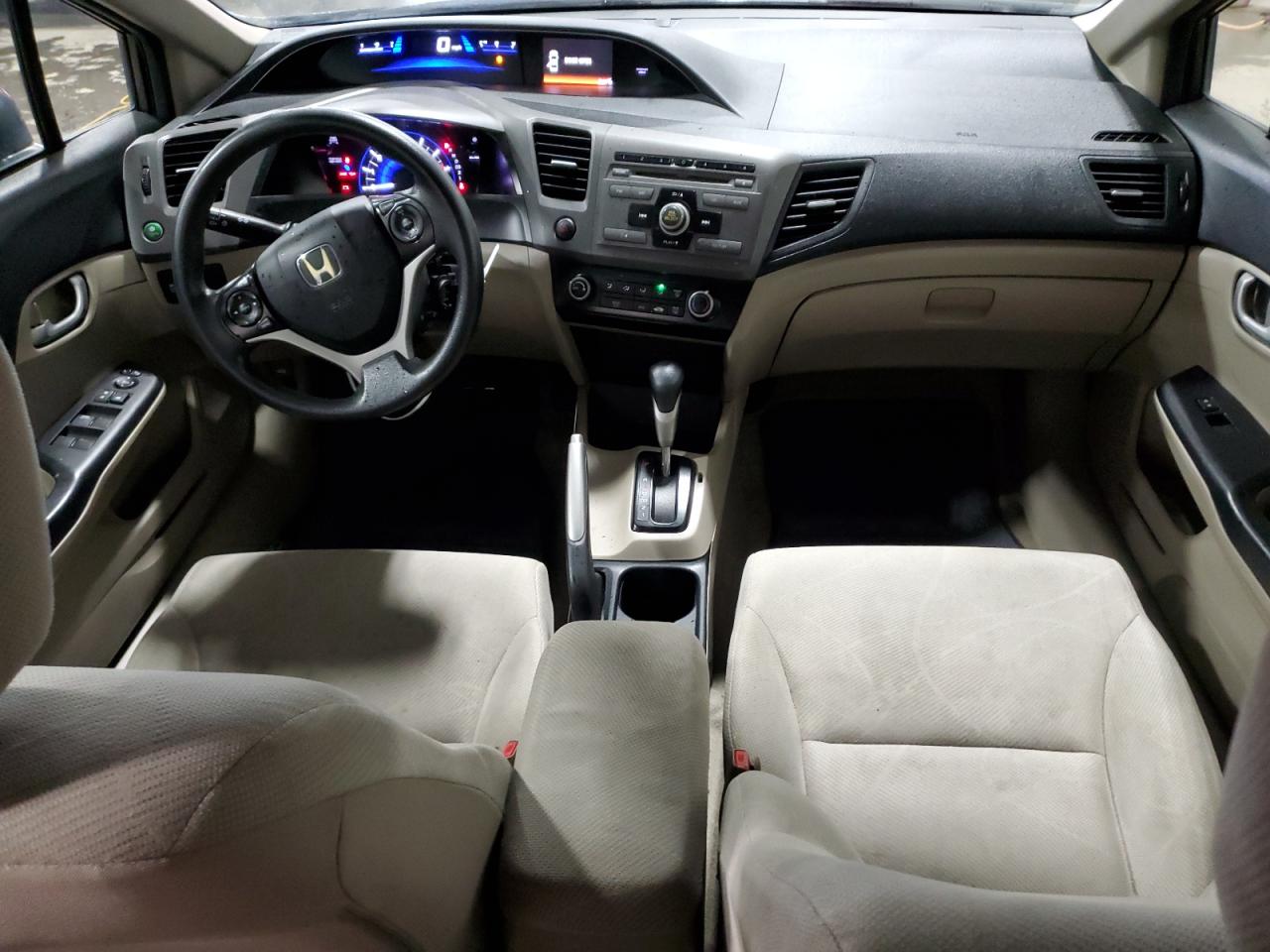 Honda Civic lx 2012