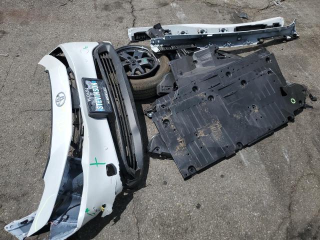 2024 TOYOTA PRIUS LE JTDADABUXR3024008
