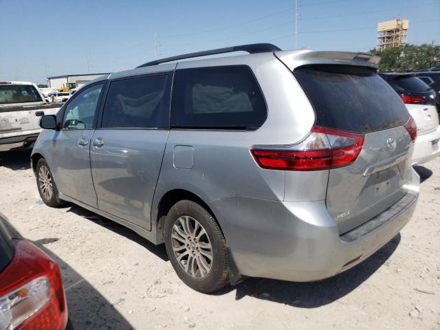 TOYOTA SIENNA XLE 2020 silver  gas 5TDYZ3DC0LS044841 photo #3
