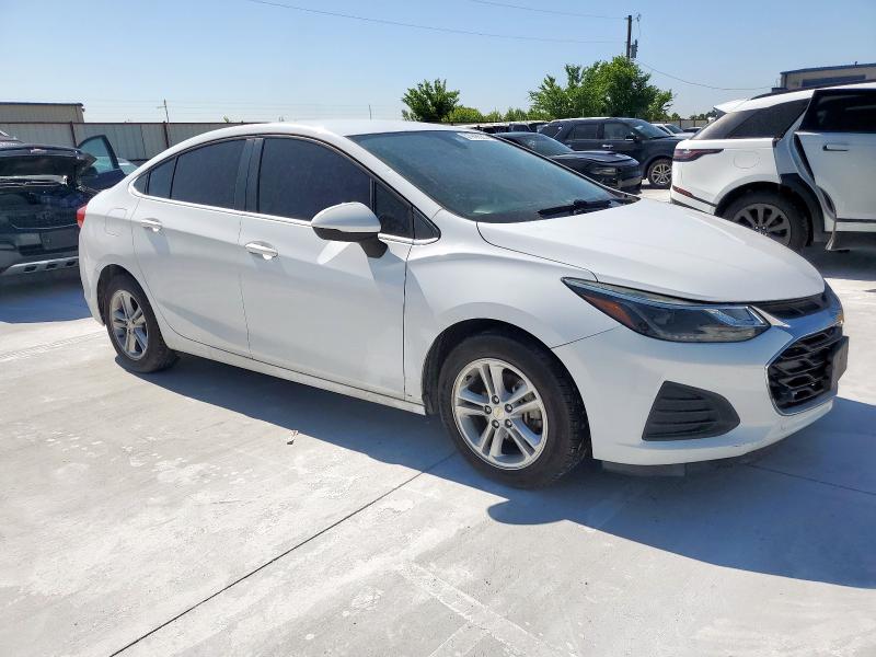 Vin: 1g1be5sm8k7147581, lot: 57909585, chevrolet cruze lt 20194