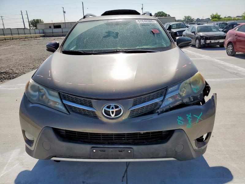 2015 TOYOTA RAV4 XLE - 2T3WFREV3FW203986