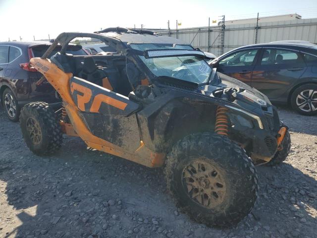 CAN-AM MAVERICK X