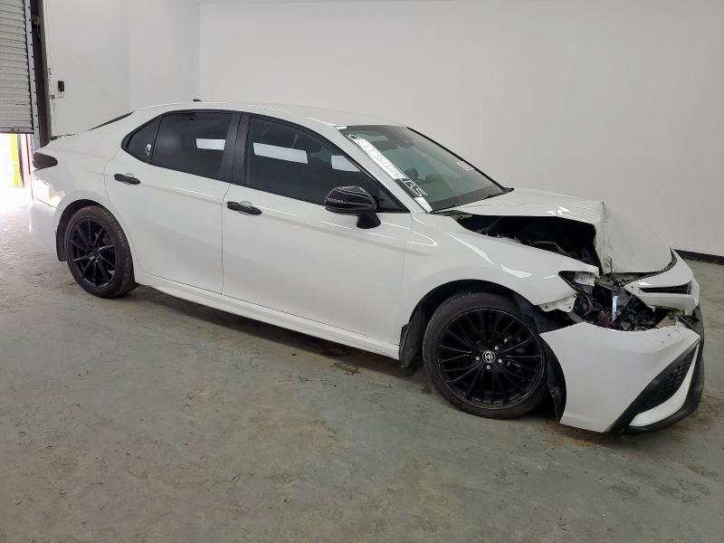 Vin: 4t1g11ak2mu423710, lot: 53686645, toyota camry se 20214