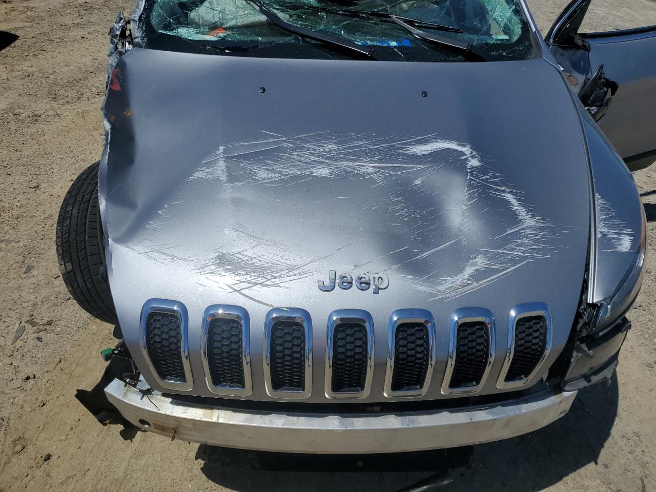 JEEP GRAND CHEROKEE LATITUDE