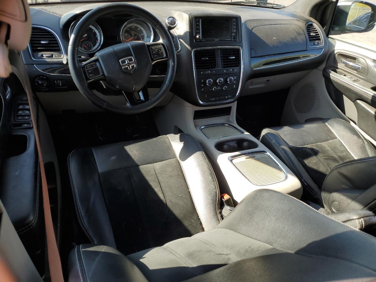 DODGE GRAND CARAVAN SXT