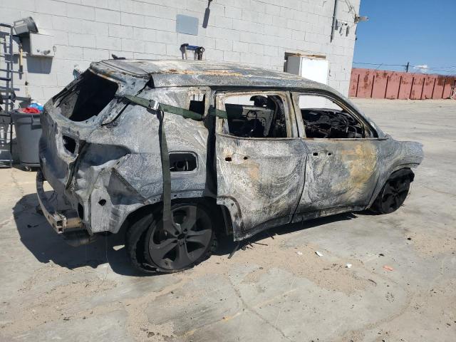 JEEP COMPASS LA 2019 burn  gas 3C4NJCBB4KT832675 photo #4
