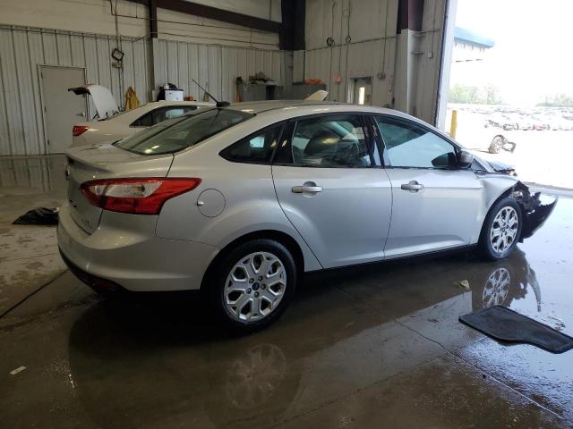 Vin: 1fahp3f21cl420951, lot: 57066375, ford focus se 20123