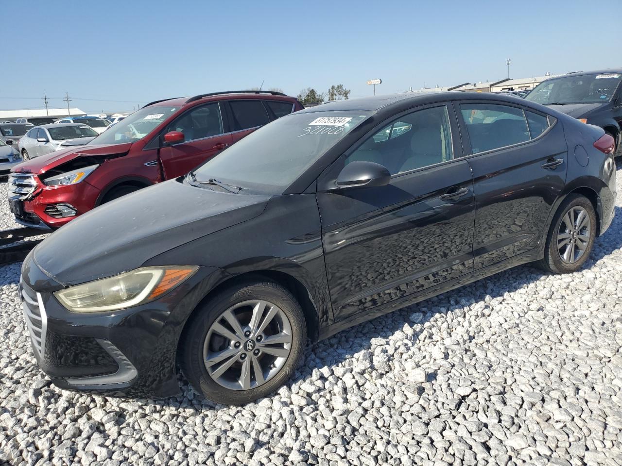 HYUNDAI ELANTRA SE