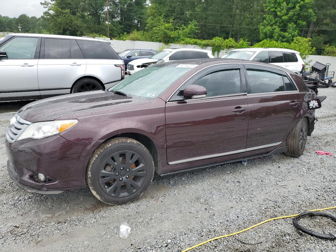 TOYOTA AVALON BASE