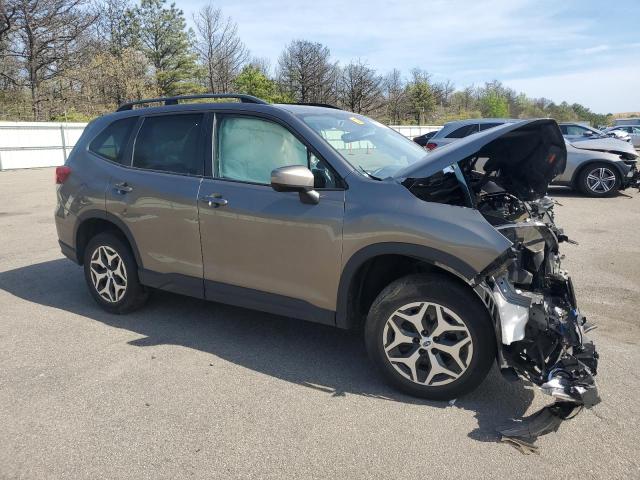 Vin: jf2skajc9lh579949, lot: 56030115, subaru forester premium 20204