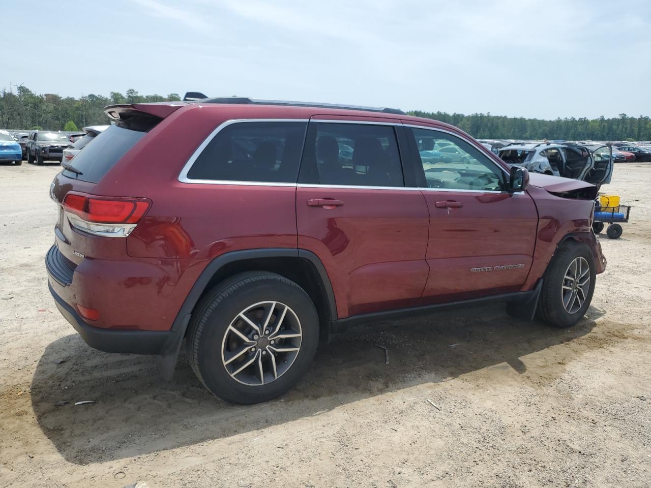 JEEP GRAND CHEROKEE LAREDO