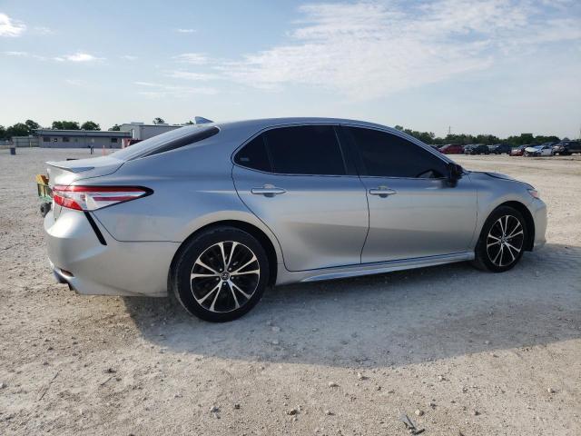 Vin: 4t1g11ak2lu347839, lot: 56851605, toyota camry se 20203