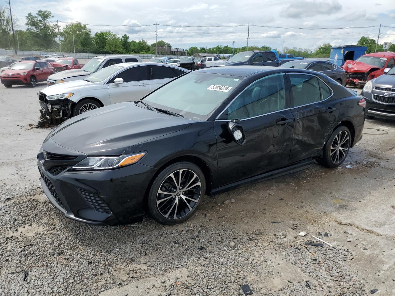 TOYOTA CAMRY SE