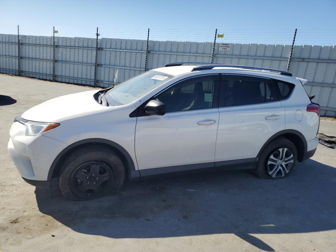 TOYOTA RAV4 LE