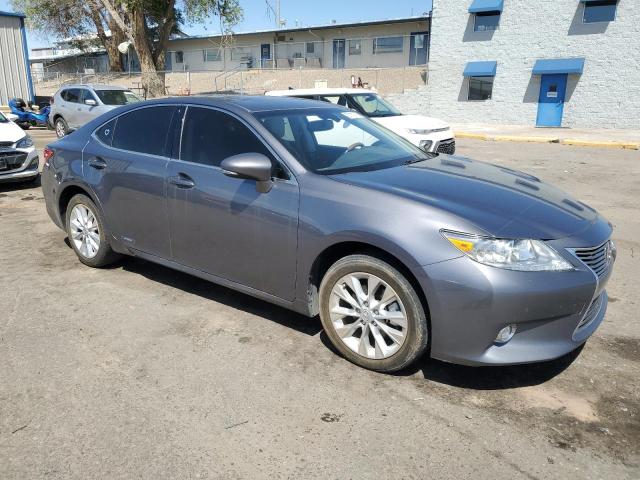 Vin: jthbw1gg2f2095625, lot: 57157705, lexus es300 300h 20154
