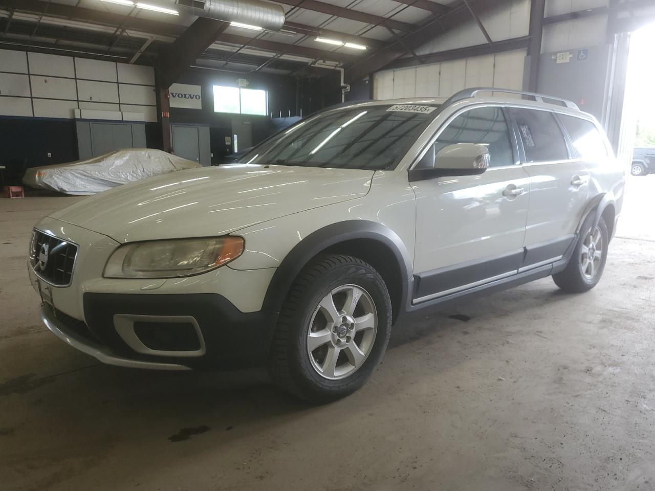 VOLVO XC70 3.2