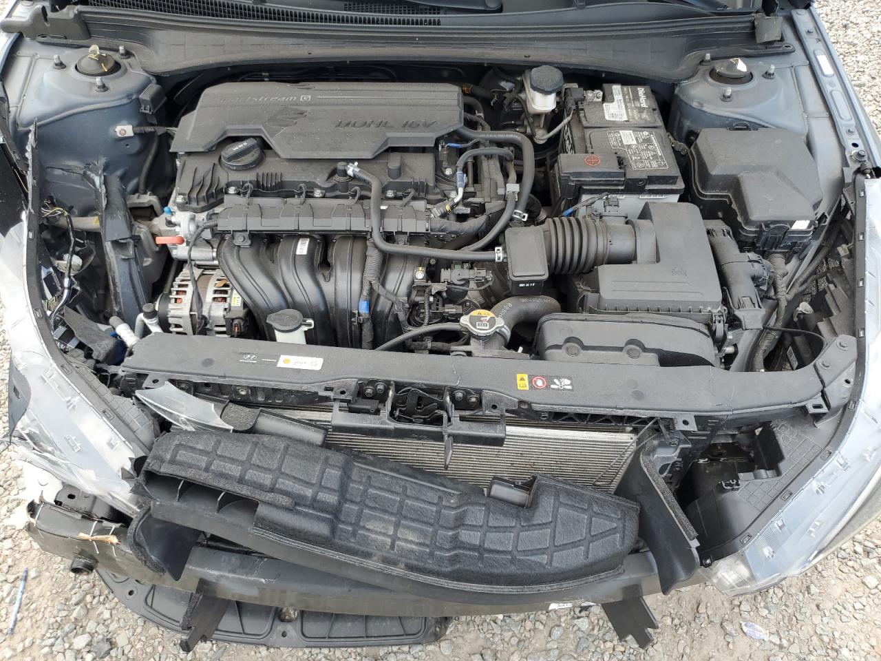 Hyundai Elantra se 2021