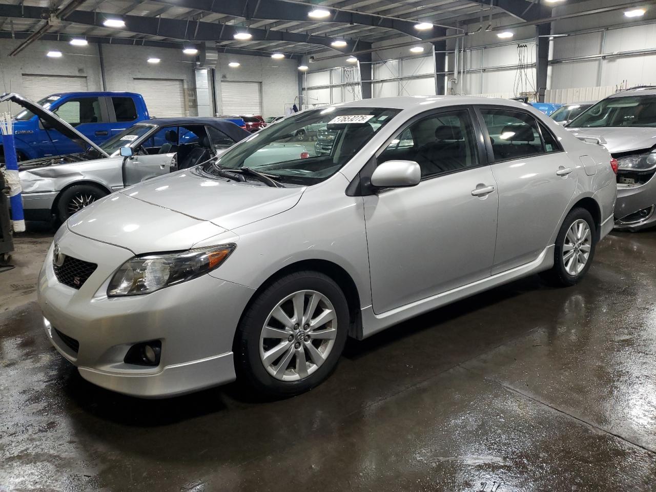 TOYOTA COROLLA BASE