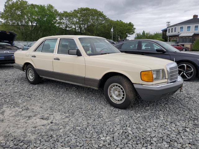 Vin: wdbca32cxfa177708, lot: 57909505, mercedes-benz 380-class se 19854